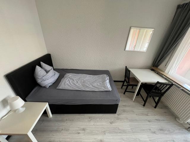 Recently renewed 1 room Apt with balcony in Karlsruhe Waldstadt, Karlsruhe Amsterdam Apartments for Rent