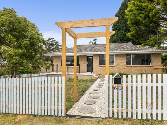 Recently Renovated 3 Bedroom Home Close to Town