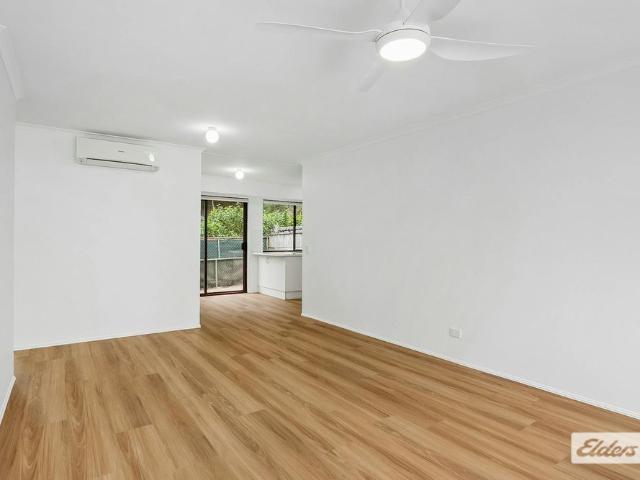 Recently renovated 2 Bedroom Duplex
