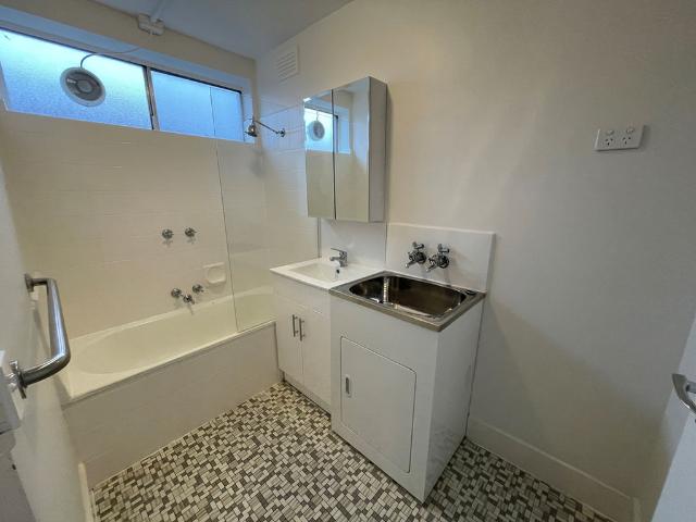 RECENTLY RENOVATED. CLOSE TO TRAIN, TRAM & SYDNEY RD