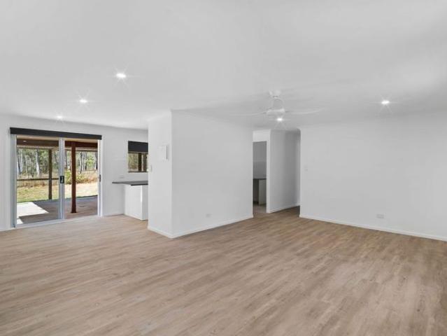 Recently Renovated Acreage Gem + Space For The Horses!