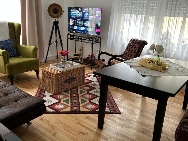 recently renovated apartment in Nuremberg’s Südstadt, Nurnberg Amsterdam Apartments for Rent