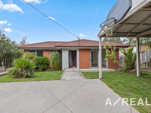 Spacious Family Entertainer with Room to Live, Work and Play