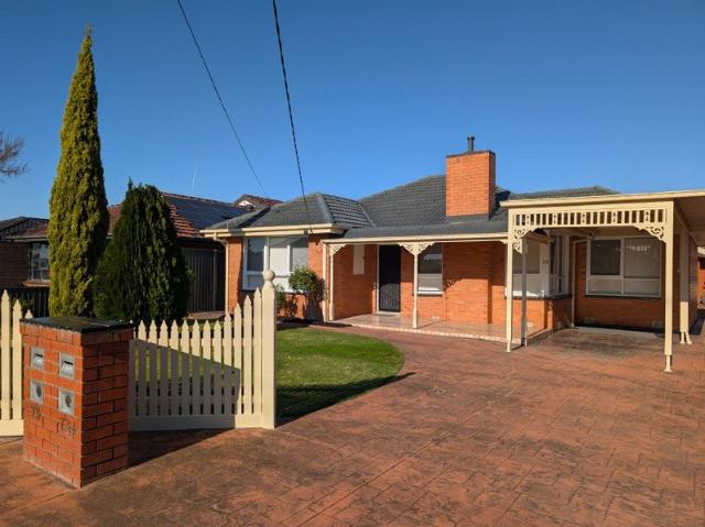 Recently Renovated Family Home in Prime Keilor East Location