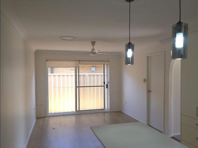 Recently renovated large 3 bedroom duplex