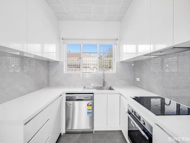 Recently refurbished three bedroom home within close proximity to Altona beach foreshore