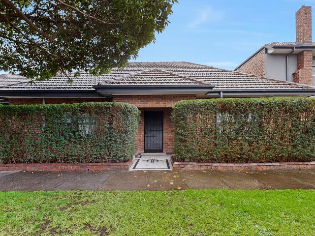 Recently Refurbished with a Flexible Floorplan