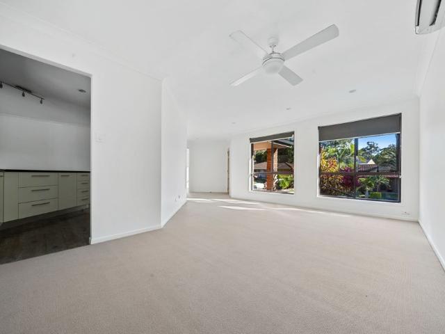 RECENTLY REFURBISHED FAMILY HOME ON SPACIOUS BLOCK!