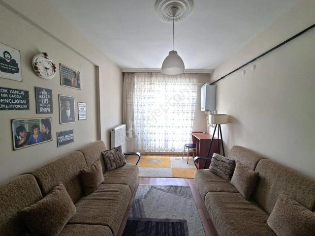 Recep Ümit Emlak'tan Şirintepe Yaylapınar Caddesi Üzerinde Eşyalı 1+1 Kiralık Daire