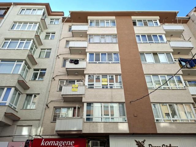 Recep Ümit Emlak'tan Kırmızıtoprak Mahallesi, Ercan Sokak Üzerinde Kiralık 2+1 Daire