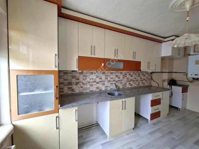 Recep Ümit'ten Ömerağa Hatboyunda Kiralık Güney Cephe 2+1 Daire