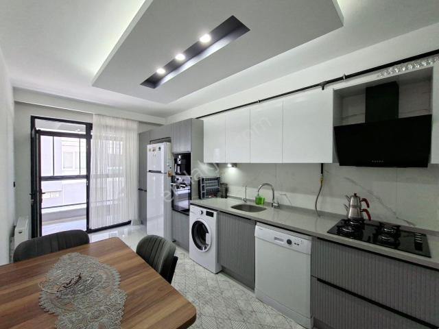 Recep Ümit'ten Hatboyun'da Sıfır Ayarında Satılık Lux 3+1 Daire