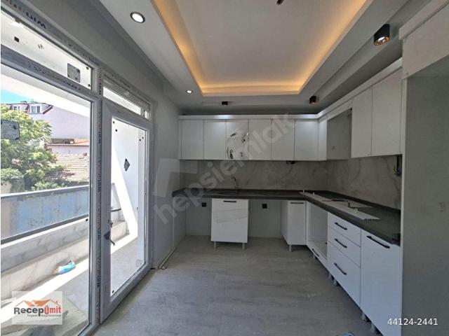 RECEP ÜMİT'TEN ZAFER MAHALLESİNDE SATILIK 2+1 SIFIR DAİRE