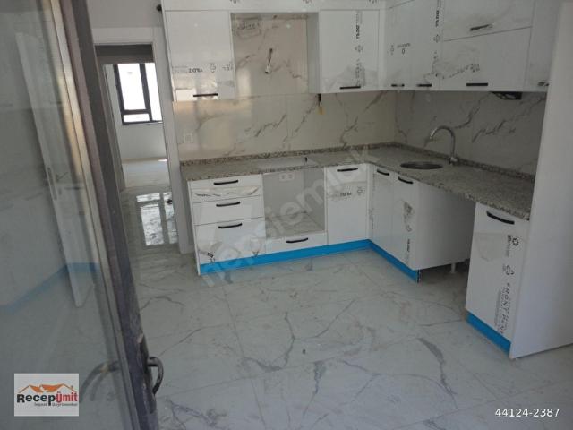 RECEP ÜMİT'TEN ÇAMLICA MAHALLESİ ULUSAL EGEMENLİK CADDESİ YAKININDA 2+1 SIFIR KİRALIK DAİRE