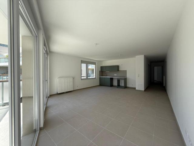 Recherche location CROLLES, contactez notre agence pour une visite: appartement T4 à louer à CROLLES N°LAPP101513 location