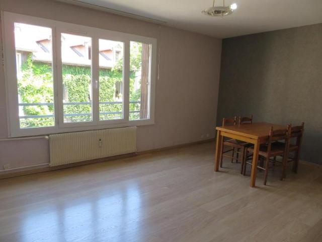 Recherche location Grenoble, contactez notre agence pour une visite: appartement T2 à louer à Grenoble N°GES60560079 585 location