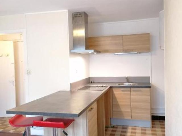 Recherche location Grenoble, contactez notre agence pour une visite: appartement T3 à louer à Grenoble N°GES71460049 585 location