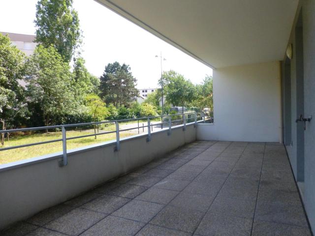 Recherche location ECHIROLLES, contactez notre agence pour une visite: appartement T2 à louer à ECHIROLLES N°GES92580191 586 location