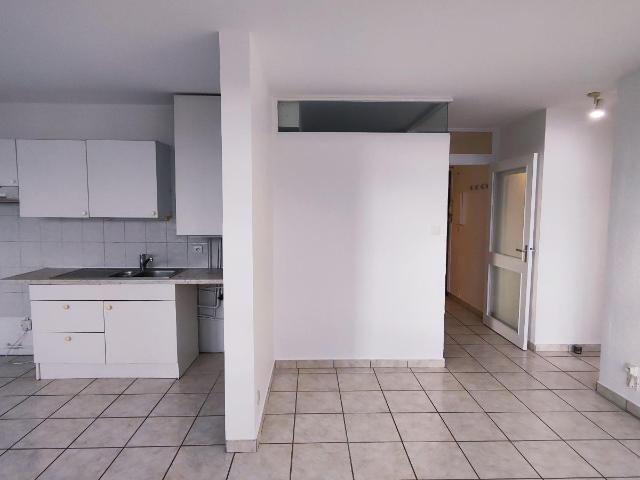 Recherche location MEYLAN, contactez notre agence pour une visite: appartement T2 à louer à MEYLAN N°GES67351063 585 location