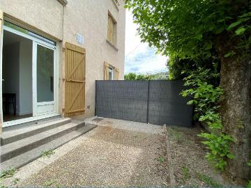 Recherche location SAINT MARTIN D'HERES, contactez notre agence pour une visite: appartement T1 à louer à SAINT MARTIN D'HERES N°GES93210001 585 location