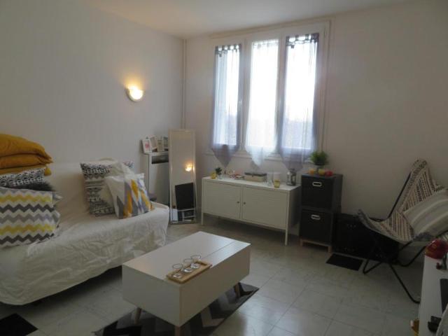Recherche location SEYSSINET PARISET, contactez notre agence pour une visite: appartement T1 à louer à SEYSSINET PARISET N°LAPP100334 location