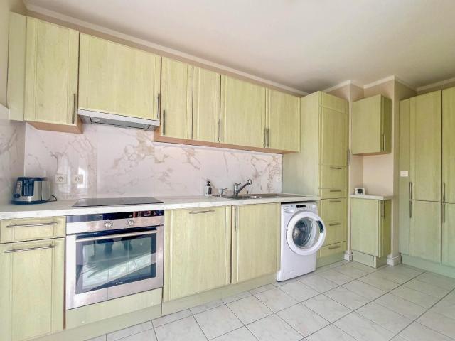 Recherche location ST GENIS POUILLY, contactez notre agence pour une visite: appartement T3 à louer à ST GENIS POUILLY N°LAPP101536 location