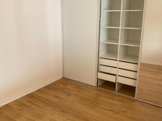 Recherche location ST GENIS POUILLY, contactez notre agence pour une visite: appartement T2 à louer à ST GENIS POUILLY N°LAPP101541 location