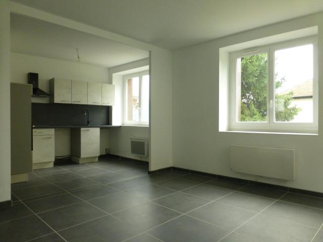 Recherche location ST JEAN DE MOIRANS, contactez notre agence pour une visite: appartement T3 à louer à ST JEAN DE MOIRANS N°GES64630003 586 location