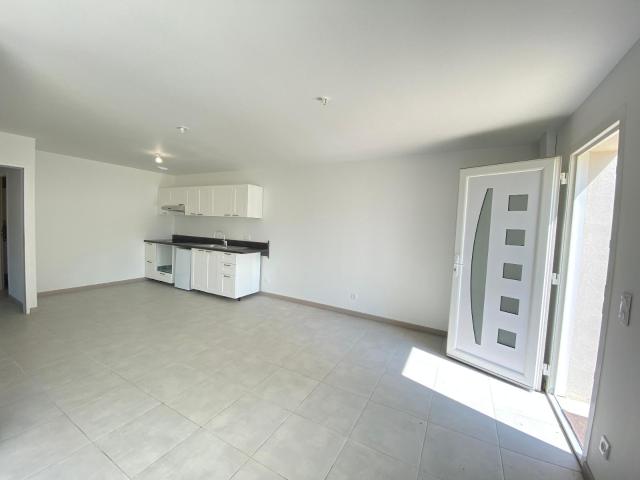 Recherche location ST VERAND, contactez notre agence pour une visite: appartement T3 à louer à ST VERAND N°GES78420002 588 location