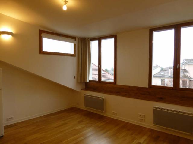 Recherche location Voreppe, contactez notre agence pour une visite: appartement T1 à louer à Voreppe N°GES66150003 586 location