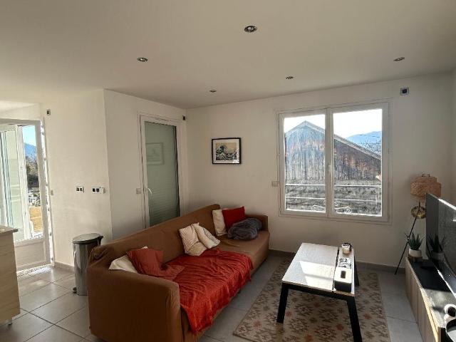 Recherche location VAULNAVEYS LE BAS, contactez notre agence pour une visite: appartement T2 à louer à VAULNAVEYS LE BAS N°GES94710548 585 location