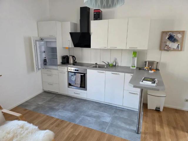 RECHTE ALTSTADT Schöne und Helle 3 Zimmer Altbauwohnung nahe der Linzergasse