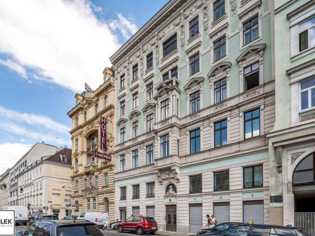 Rechte Wienzeile 19: baubewilligter Rohdachboden exklusives Entwicklungsprojekt für zwei Dachgeschoss Wohnungen mit Freiflächen Naschmarkt / 1040 Wien