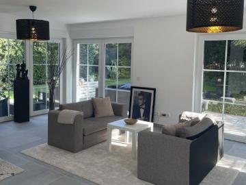 Rechtsrheinisch wohnen – Modern mit Stil