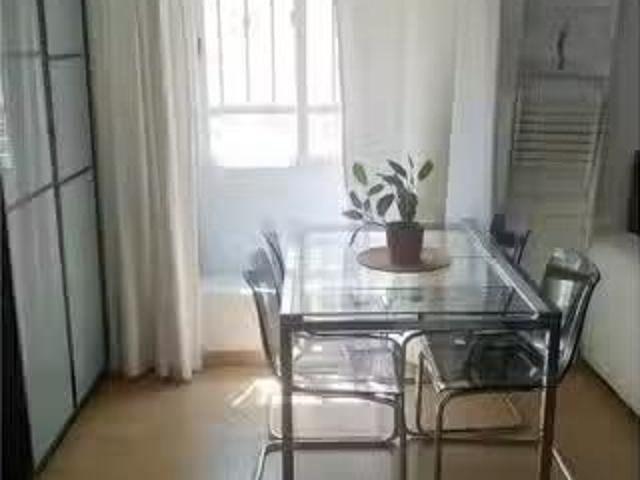Acogedor apartamento de 1 dormitorio en alquiler en Chamberí.