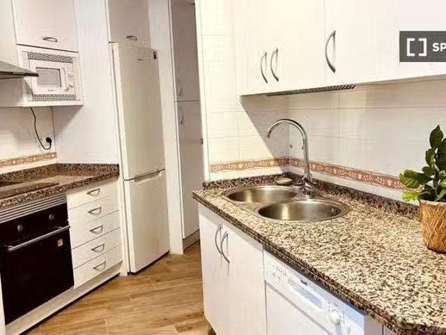Único Apartamento de 3 dormitorios en alquiler en Los Remedios.