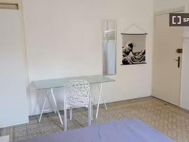 Encantador Bonita habitación en alquiler en Barcelona