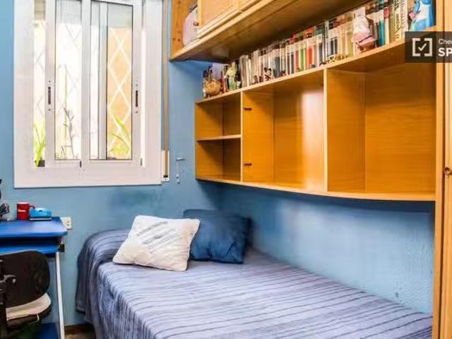 Barato Gran habitación en piso compartido en Horta Guinardó, B.