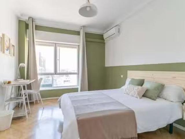 ¡En alquiler! Habitación en Avenida de América