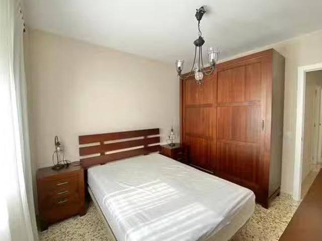 ¡Recién llegado! Habitación en Avenida de Nazaret, Pago San José