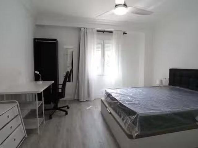 Encantador Habitación en Avinguda de Burjassot