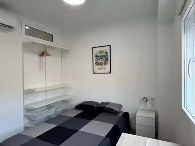 Barato Habitación en Avinguda de Pérez Galdós