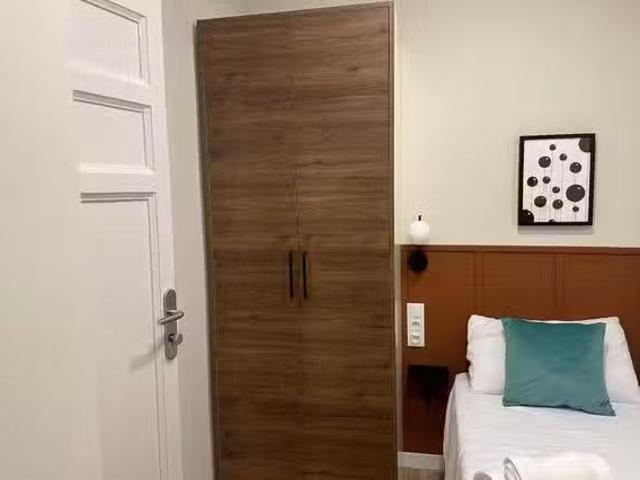 Nuevo Habitación en C/ de Muntaner, 448