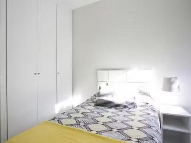 ¡Recién llegado! Habitación en Calle de Mira el Sol, Centro