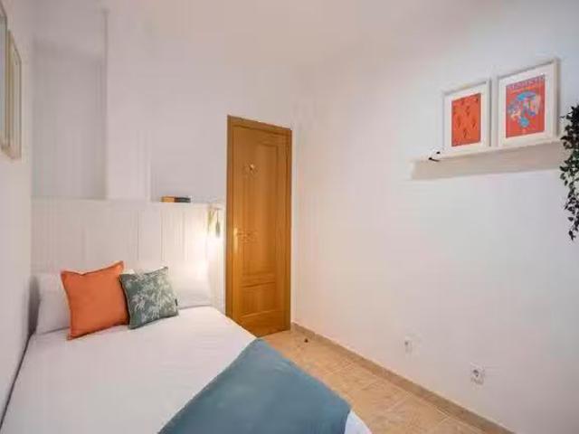 ¡Oferta! Habitación en Calle de Bravo Murillo