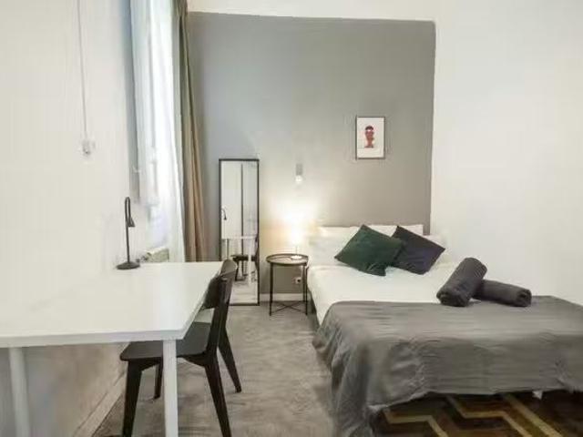 Acogedor Habitación en Calle de Cedaceros, Centro