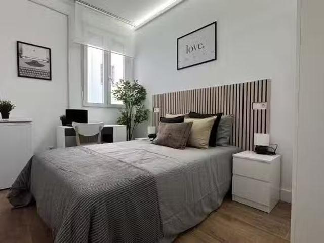 ¡Renta! Habitación en Calle de Concepción Jerónima