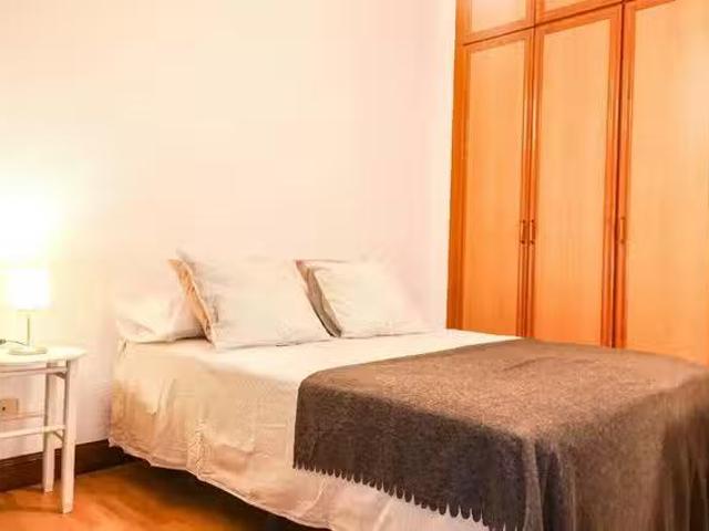 Encantador Habitación en Calle de José Ortega y Gasset