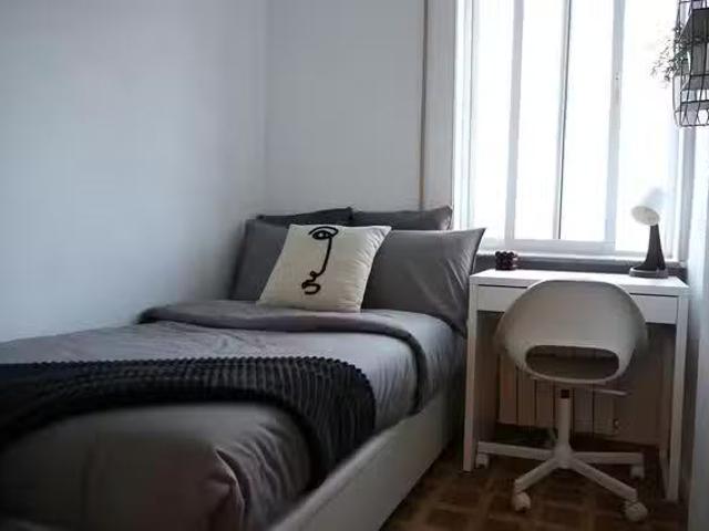 ¡Oferta! Habitación en Calle de la Virgen de Aránzazu, Valverde