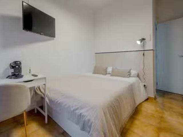 ¡En alquiler! Habitación en Calle de Ruiz Palacios, Berruguete